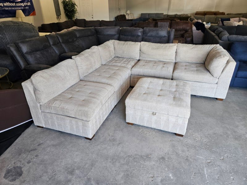 Light Gray 6-Piece Modular Sectional with Storage Ottoman