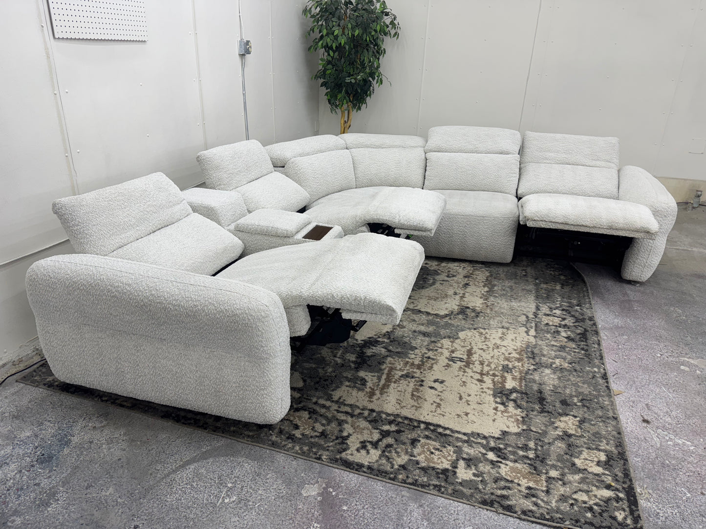 LIKE NEW Plush White 6-Piece Modular Reclining Sectional Sofa