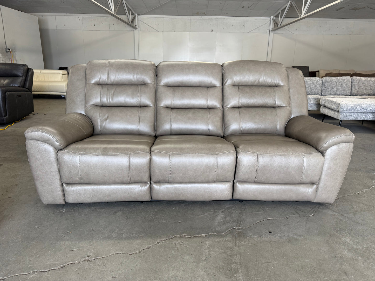 Brand New 4 Piece Leather Reclining Set (2 Sofas, 2 Armchairs)