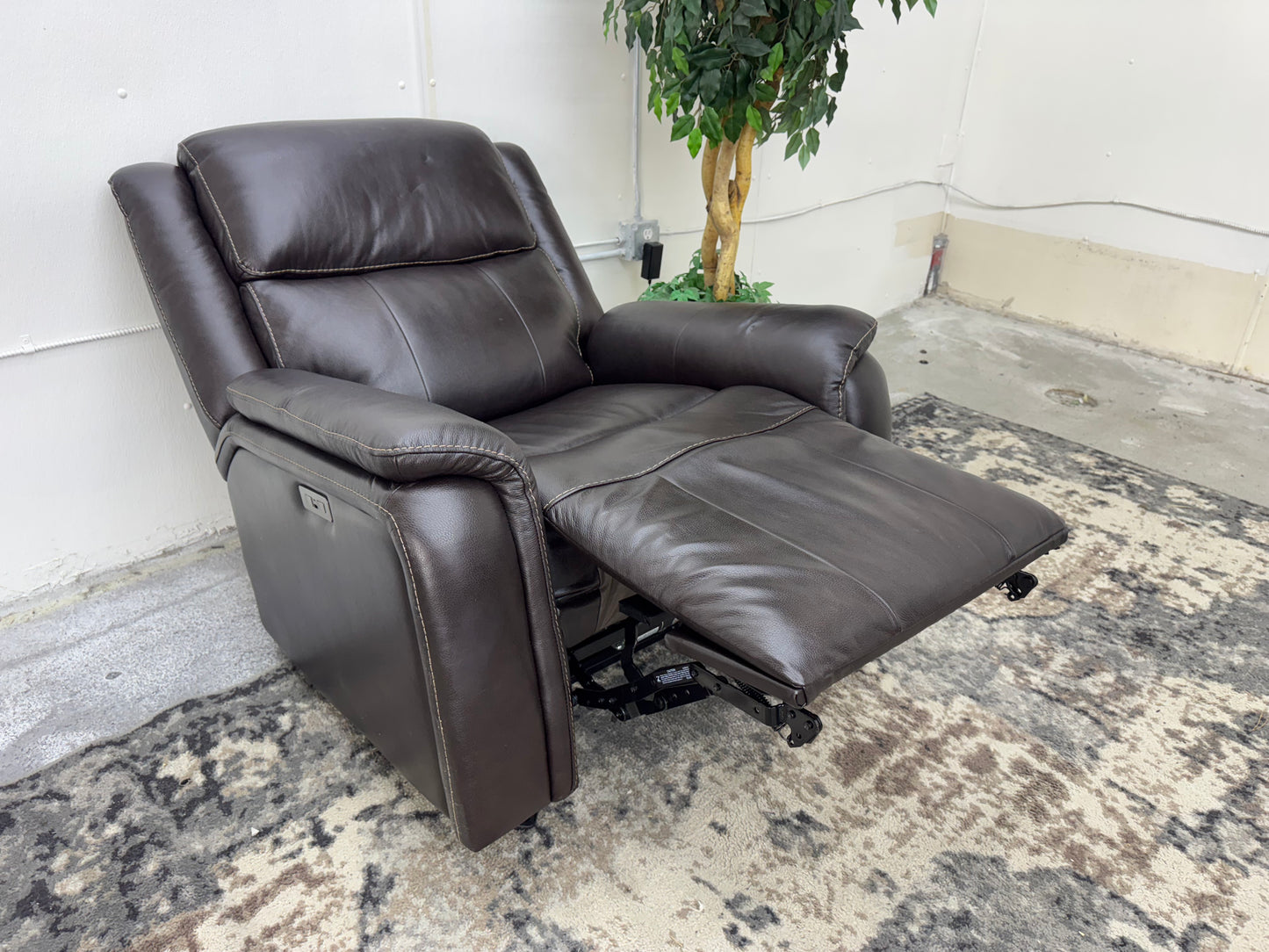 NEW BarcaLounger “Bryson” Brown Leather Rocking Recliner