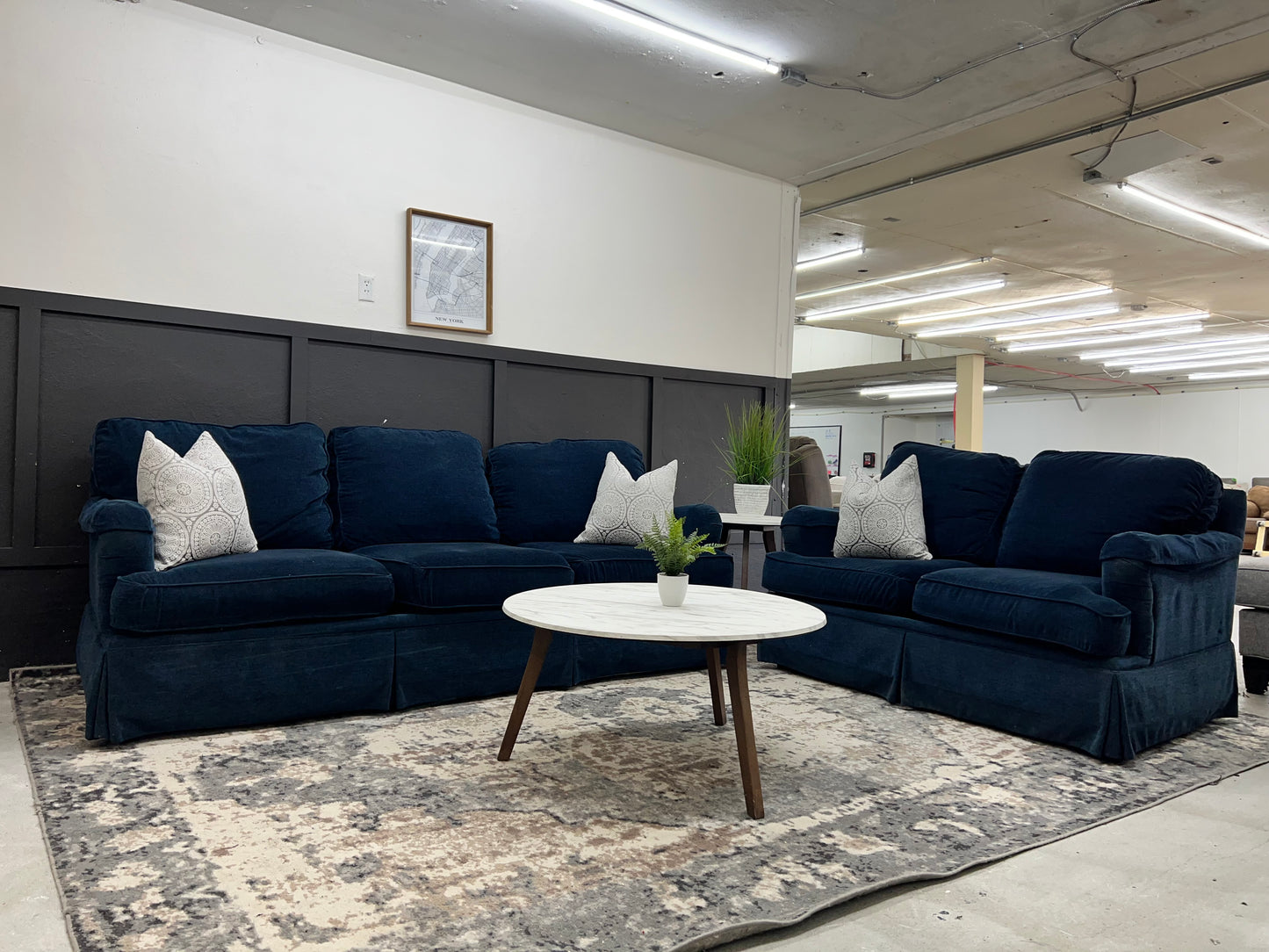 LIKE NEW Gorgeous Blue Mid Century Modern Bassett Couch and Loveseat