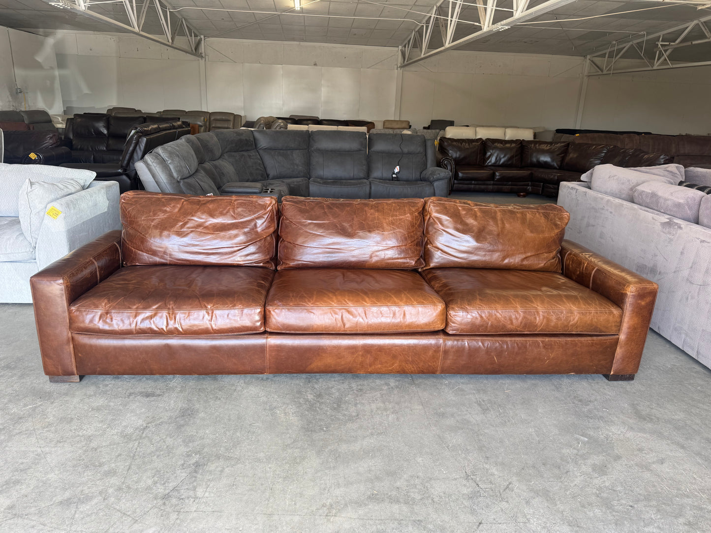 Restoration Hardware Leather Couch – RH Maxwell 3-Cushion Leather Sofa