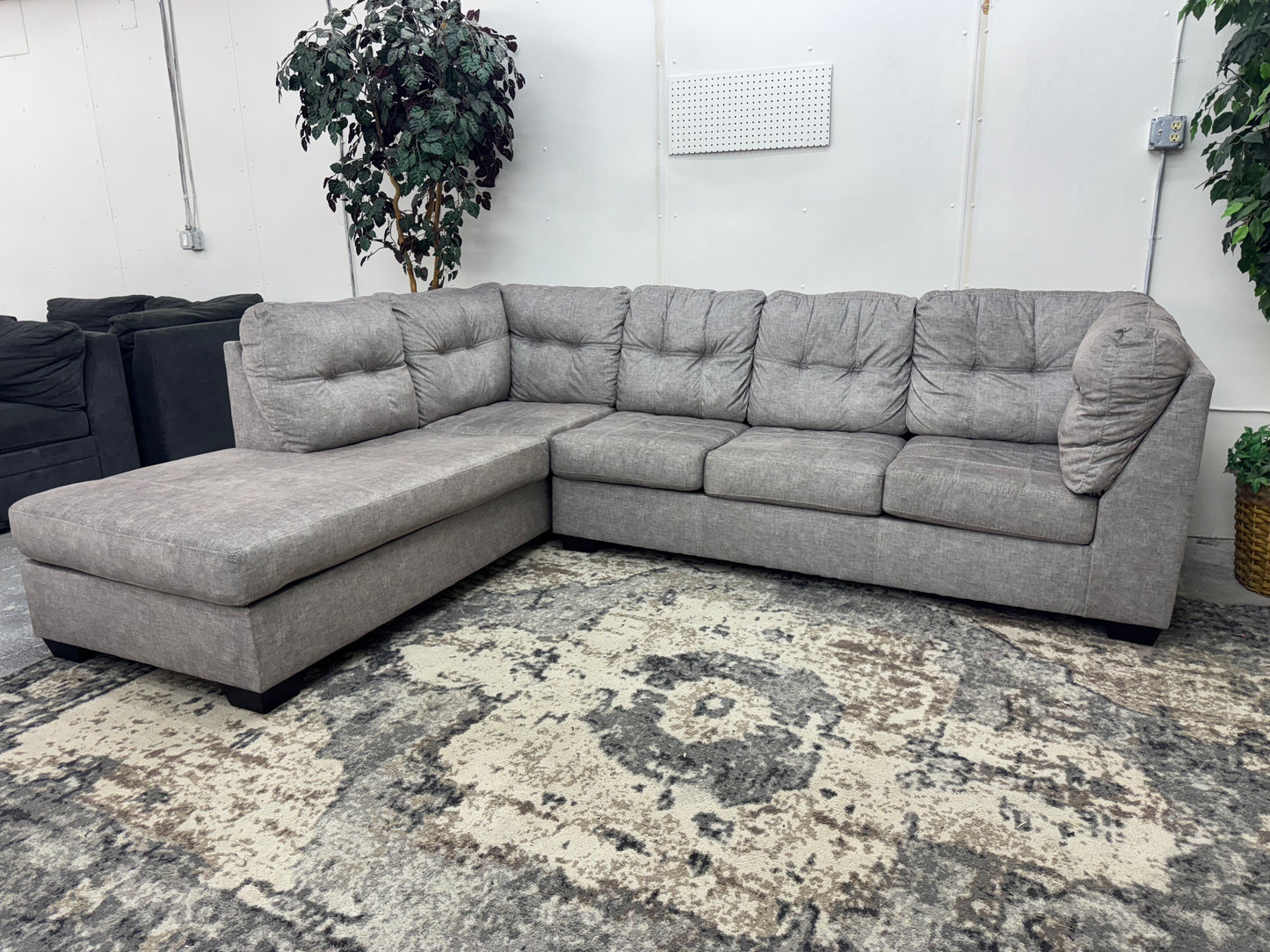 Light Gray L-Shape Sectional Sofa with Chaise