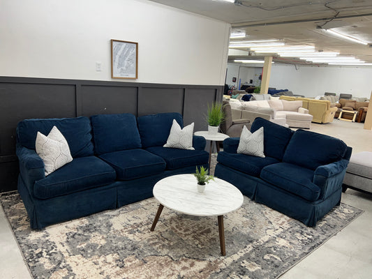 LIKE NEW Gorgeous Blue Mid Century Modern Bassett Couch and Loveseat