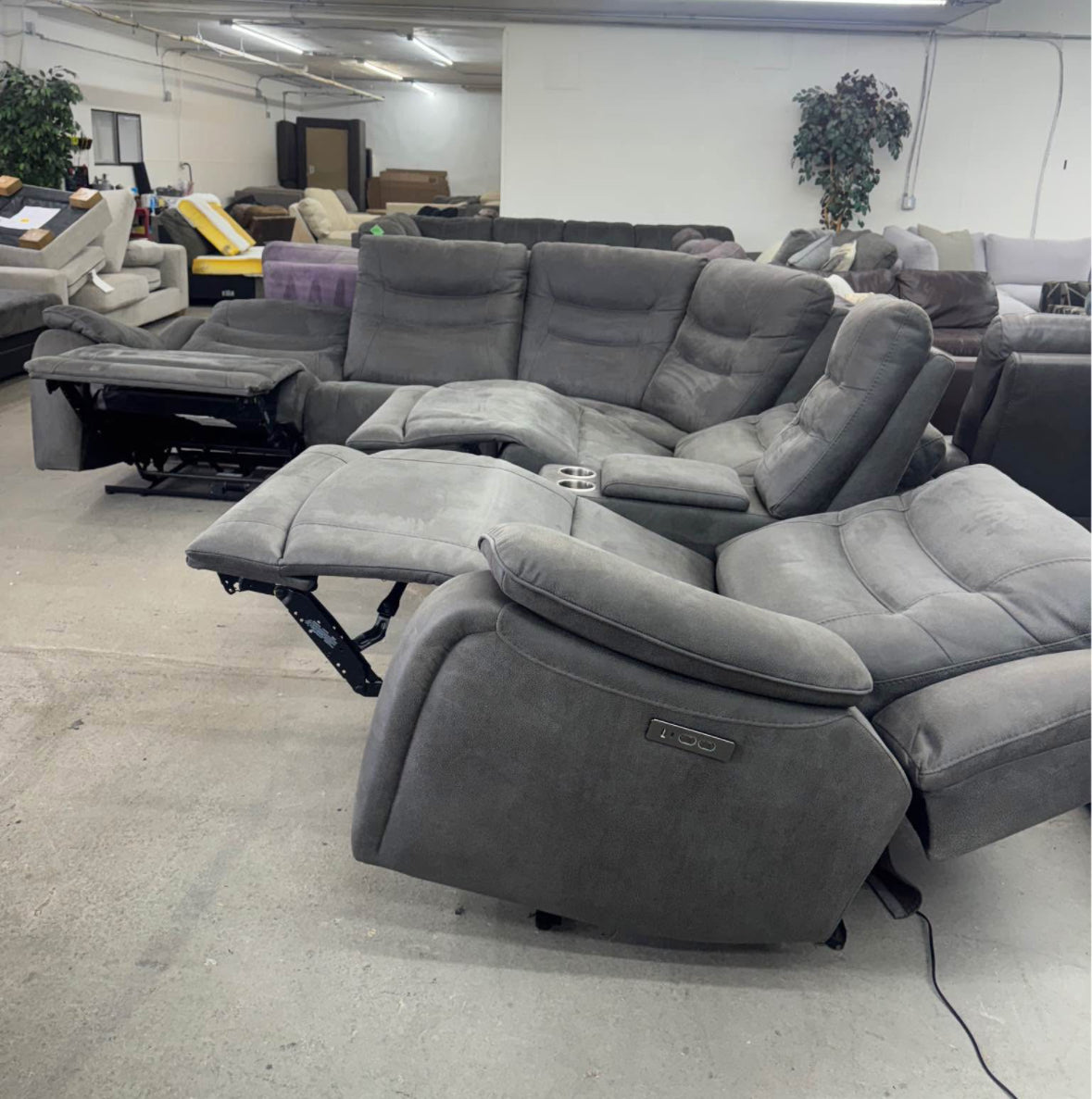 Zero Gravity Modular 6 Piece Gray Sectional with 3 Electric Recliners