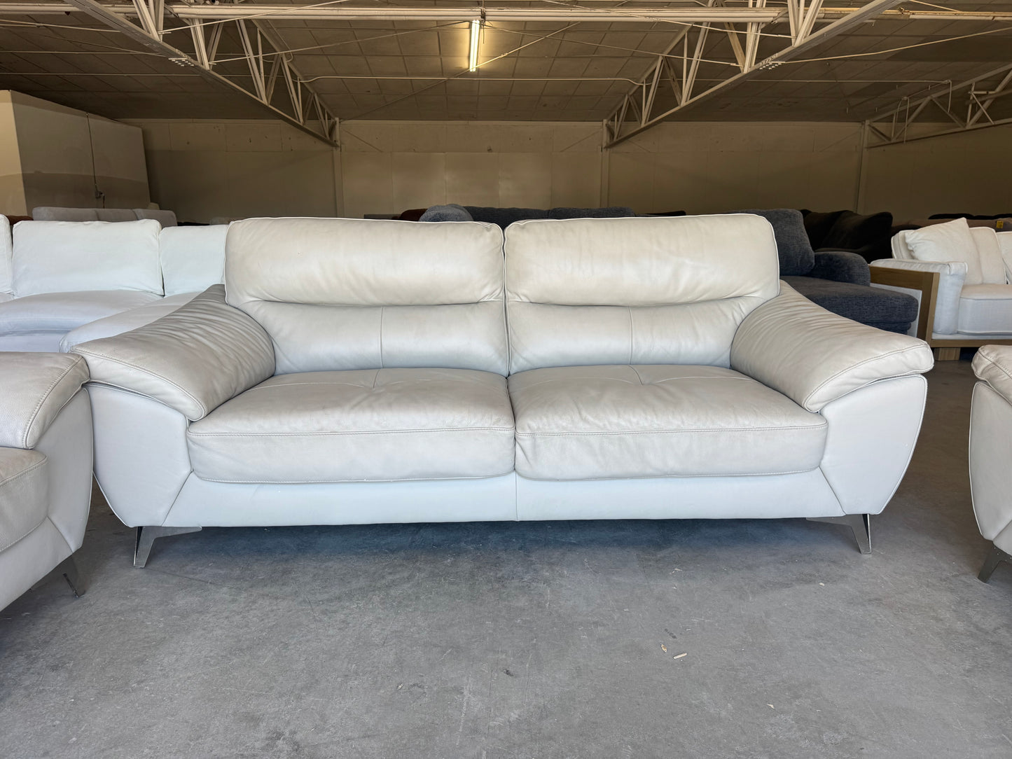 White Abbyson Leather Sofa, Loveseat & Chair Set