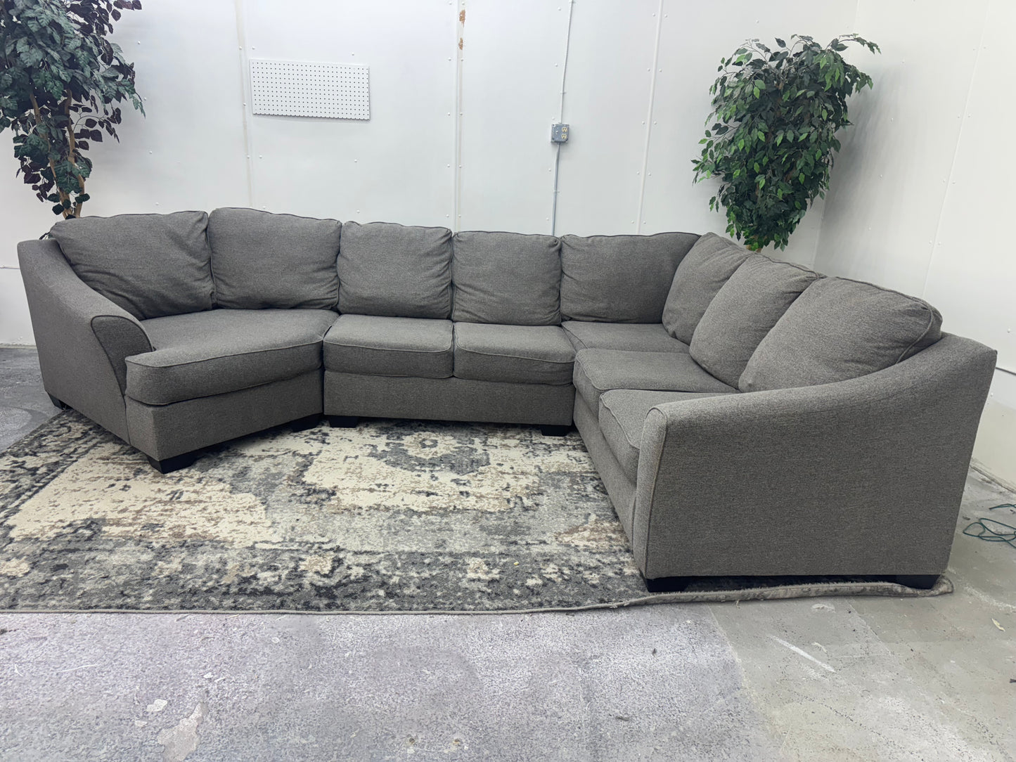 Tweed Gray L Shape Sectional Sofa with Cuddler