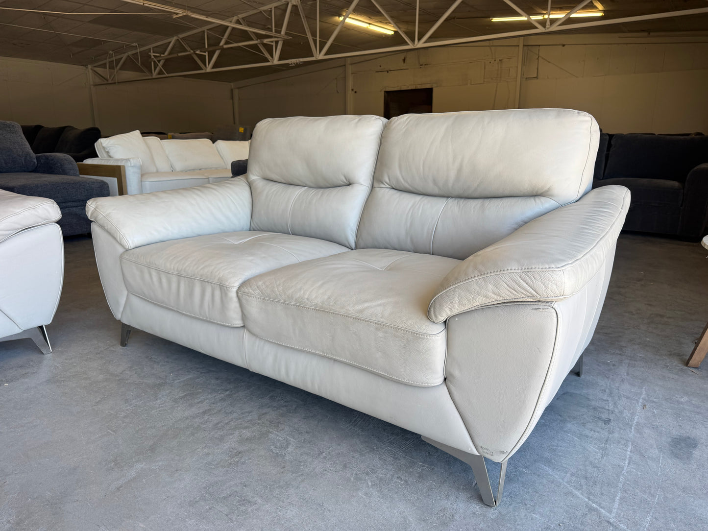 White Abbyson Leather Sofa, Loveseat & Chair Set