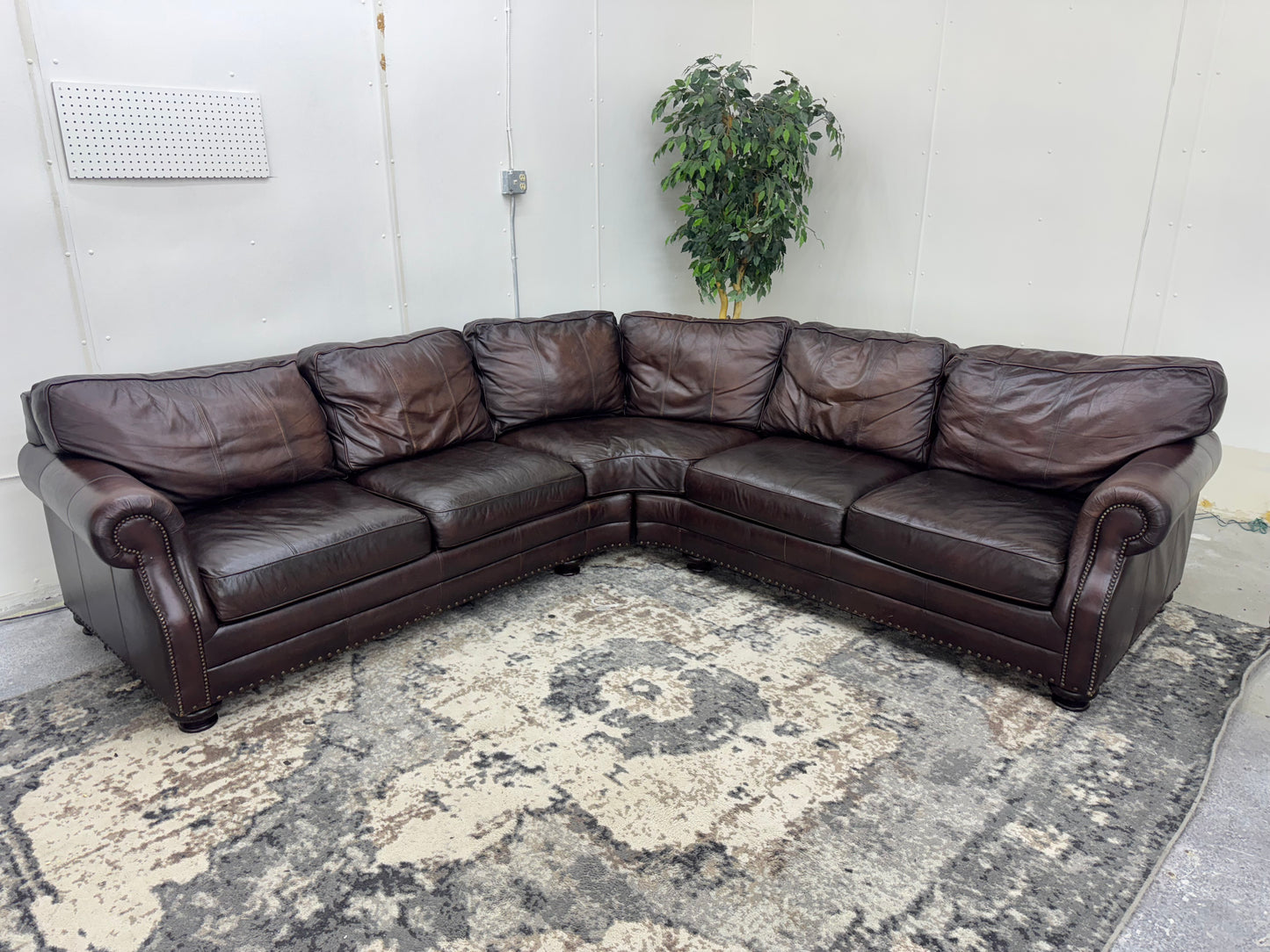 Stunning Brown Haverty’s Leather Corner Sectional Couch