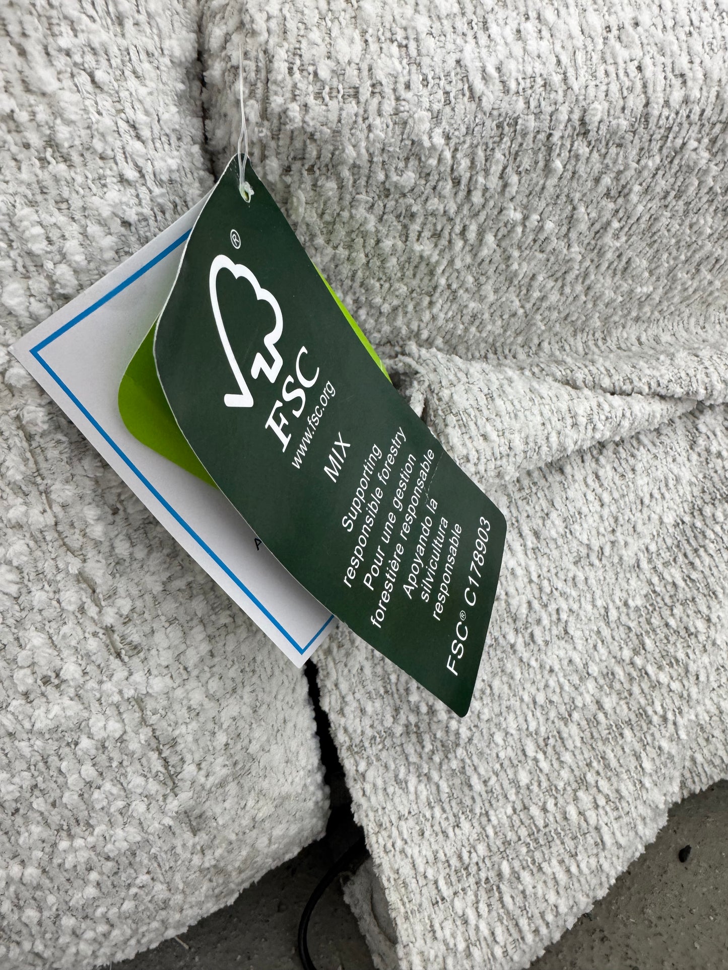 LIKE NEW Plush White 6-Piece Modular Reclining Sectional Sofa