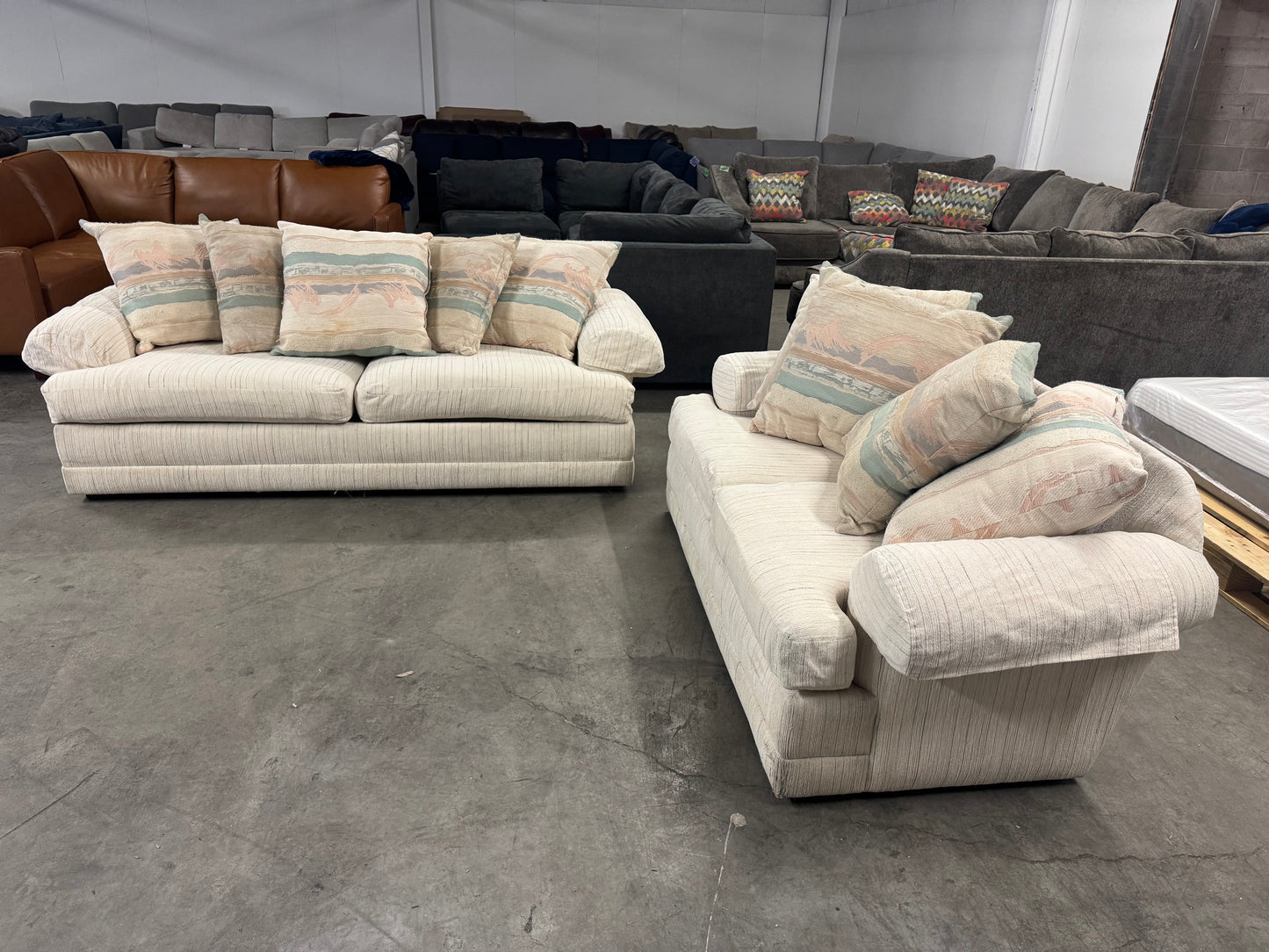 Couch & Loveseat – Flexsteel Beige Fabric Living Room Set