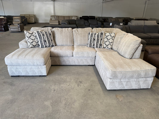 Plush Light Gray U-Shaped Sofa with Dual Chaise Lounges