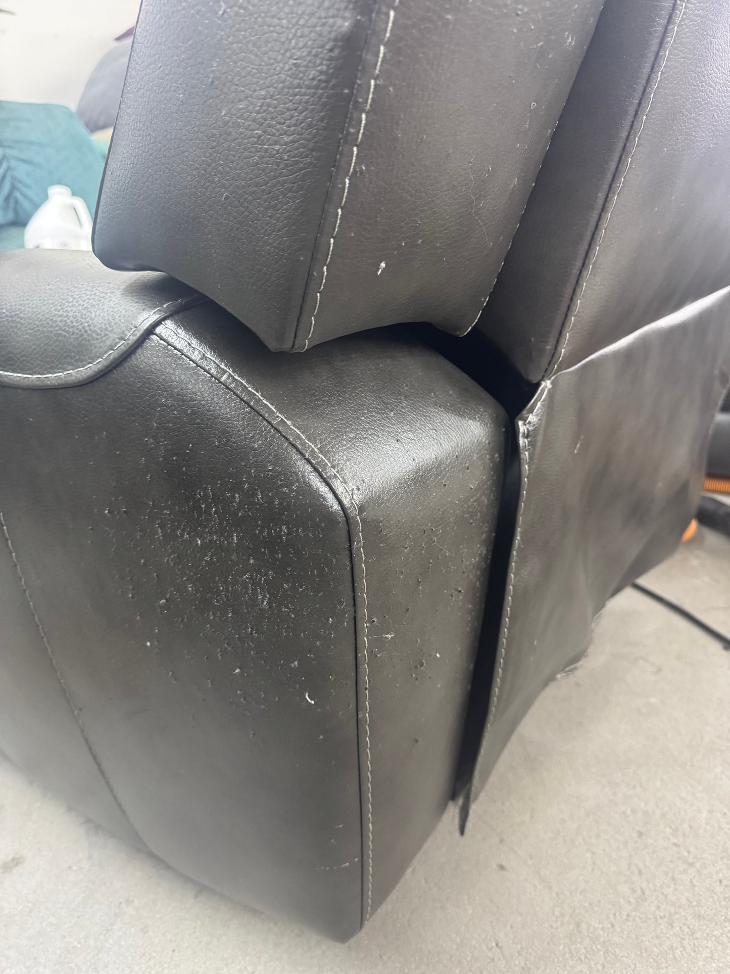 Charcoal Gray 5-Piece Modular Leather Sectional w/ Dual Manual Recliners