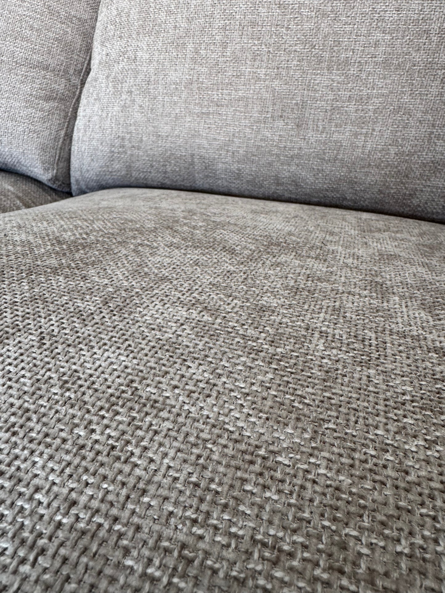 New Oatmeal 6 Piece Modular Sectional with Storage Ottoman