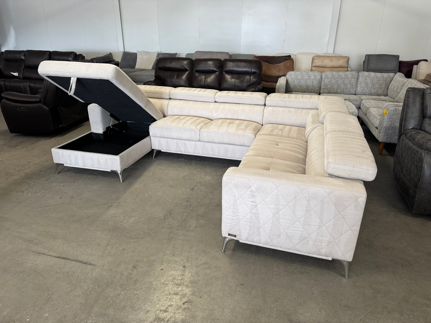 Beige Mid Century Modern Abbyson U Shape Sectional with Storage Chaise
